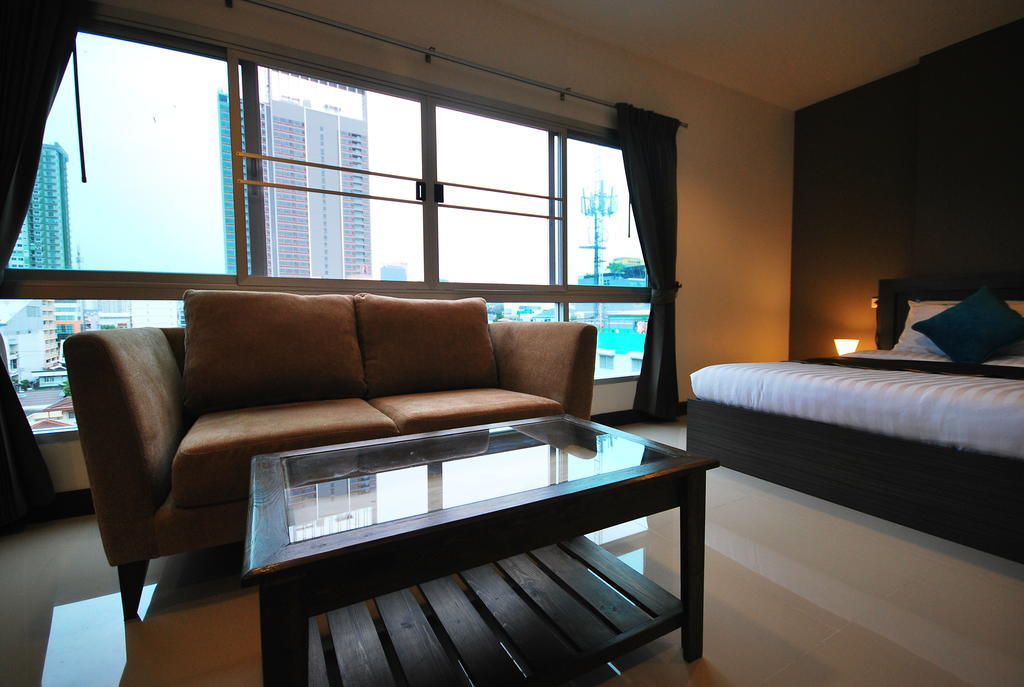 Baan Mina Aparthotel Bangkok Kültér fotó
